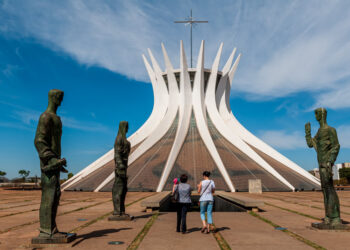 Descubra os Melhores Pontos Turísticos em Brasília: Guia Completo