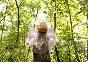 A Importância do Turismo Sustentável: Protegendo o Meio Ambiente e Fortalecendo Comunidades
